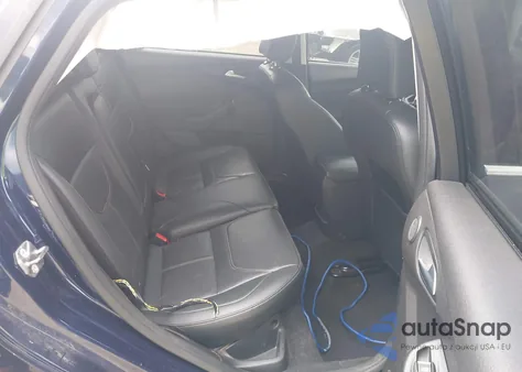 2017 Ford Focus Titanium из США, поврежденный, VIN 1FADP3J28HL257244